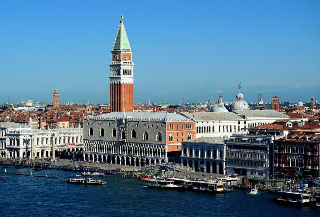 Venezia_-_Panorama_007_San_Marco_e_Palazzo_ducale-1024x693