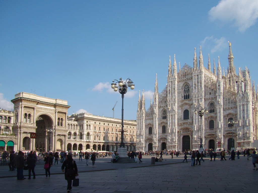 Milano piazza duomo