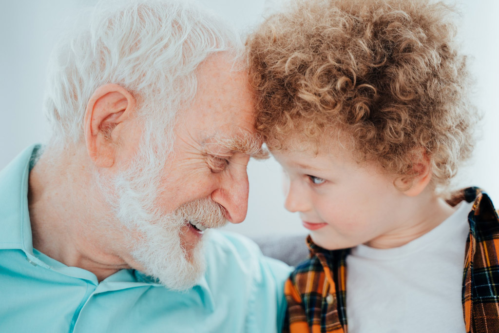 La magia della relazione tra nonni e nipoti